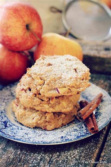 Apple cinnamon oatmeal cookies are the perfect thing to bake any day of the year but i especially love i've always loved oatmeal cookies and when you add apples and autumn spices they become the absolute scroll below for full printable recipe. 10 Easy Sugar Free Cookie Recipes