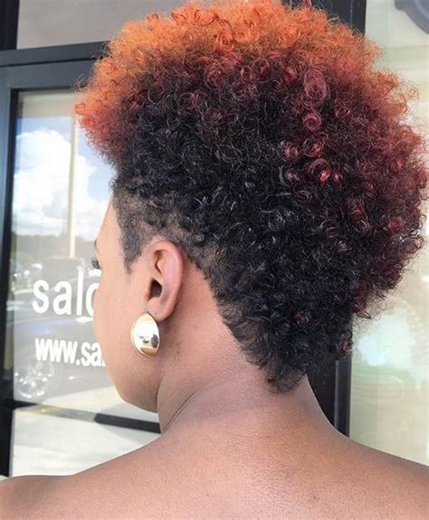 Short Natural Hairstyle With Color Tapered Natural Hair Pelo Natural