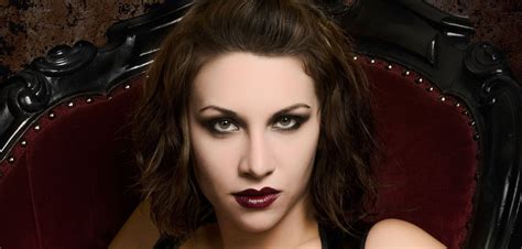 3 claves de maquillaje para un look vampiresa - Hogarmania