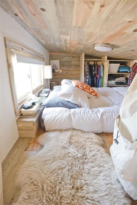 17 Tiny House Bedroom Loft Ideas Photos In 2020 Tiny House Bedroom Tiny House Interior
