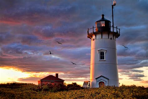 5 Must Visit New England Beach Towns For A Weekend Getaway