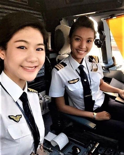 Inflightvideos On Instagram “ Boeing Airbus Pilot Pilotlife Pilotinstagram Cabincrew