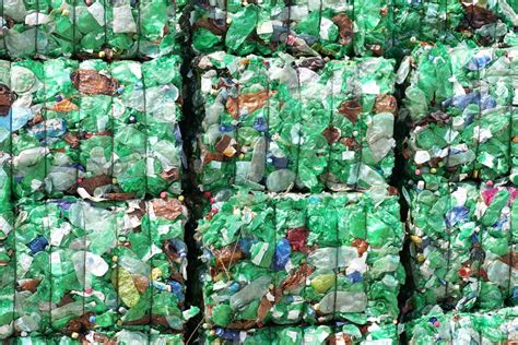 Global Partnering And Funding To End Plastic Packaging Waste Ukri