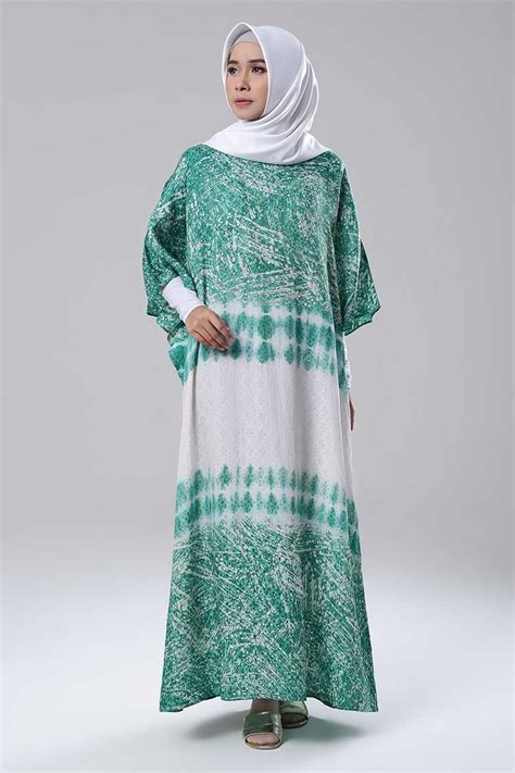 4 model kebaya yang lucu dan modis untuk anak, bisa jadi ide desain kebaya untuk si kecil. Desain Baju Gamis Ibu Dan Anak - Inspirasi Desain Menarik