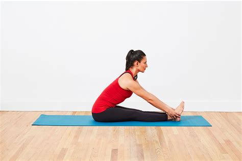 10 Simple Yoga Exercises To Stretch And Strengthen