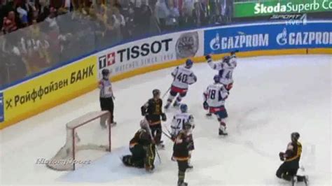 Erstmals wurden die weltmeisterschaften im eishockey bereits im jahr 1920 ausgetragen. Eishockey WM 2010 - Deutschland vs Slowakei 2-1 - YouTube