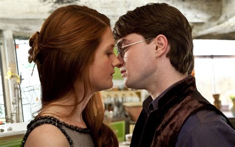 Harry Potter And Ginny Weasley Kissing Wallpapers Wallpaper Cave