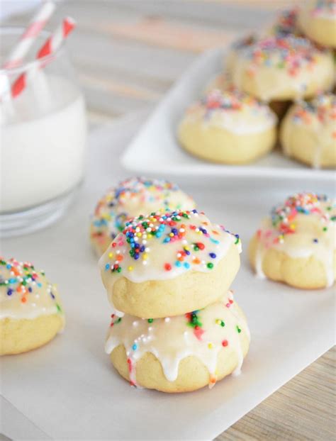 Taai taai (soft dutch anise cookies)a dutchie baking. Italian Anisette Cookies | Recipe | Desserts, Food, Cake ...