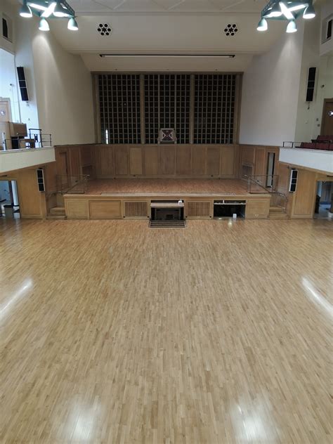 Roll stock available in 2mtr, 3mtr and 4 mtr widths from £5.97 sq mtr. Oakvale Wooden Flooring Northern Ireland