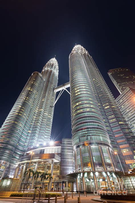 452.0 m (1,482.9 ft) including spire no. Petronas twin towers at dusk, Kuala Lumpur, Malaysia ...