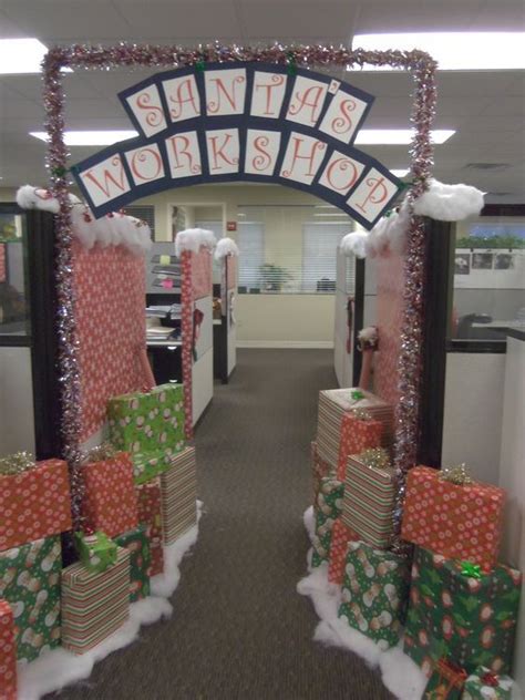17 Best Christmas Office Decoration Ideas Feed Inspiration