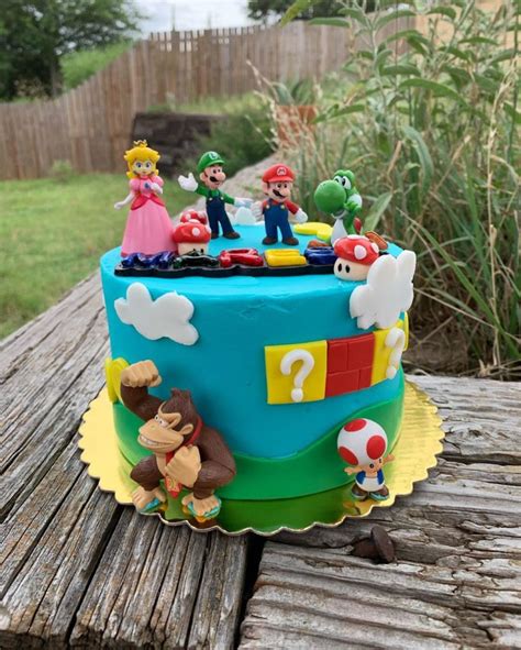 15 Amazing And Cute Super Mario Cake Ideas And Designs