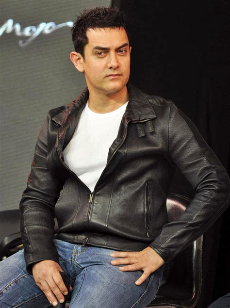 With his recent successes in both the indian and chinese markets he has shouldered his way. Bollywood Hindi Movies Actor Aamir Khan Very Very Famous Celebrity One Year One Movie Hit Asian ...