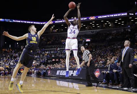 Strong Second Half Lifts No 2 Kansas To Win Over Marquette News Sports Jobs Lawrence