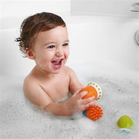 Look for baby toy cleaners the do not include dyes, are biodegradable, and are free of phthalates and parabens. Amazon.com : Boon Scrubble Interchangeable Bath Toy Squirt ...