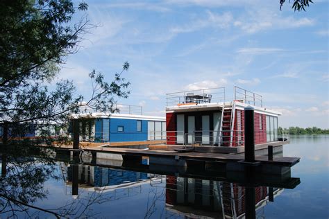 2 häuser zur miete in xanten auf immobilo.de ✓ egal ob reihenhaus oder einfamilienhaus zur miete ✓ mit immobilo.de traumhaus finden und mieten! Hausboote in Xanten kaufen - Nordrhein Westfalen