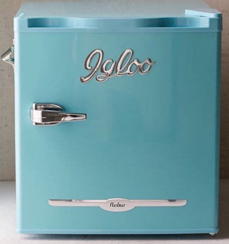 Igloo Mini Fridge Retro Turquoise New Improved Model BRAND NEW In