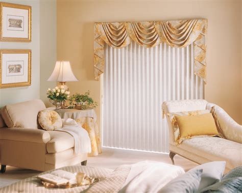 Living room | blinds direct blog your living room blinds should be functional and stylish, creating a warm and welcoming room for the whole family to enjoy. APT Blinds Inc.: Learn More About the Different Vertical ...