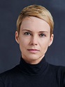 Andrea Osvárt | Schauspielerin