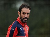 Robert Pires retires: Arsenal legend calls it a day at age of 42 - a ...