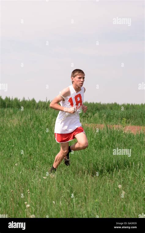 Young Runners In A Competition Outside Stock Photo Alamy