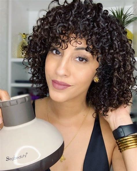 Deva cut is a revolutionary dry cutting technique it designs for all the natural textures from the waxy to the super curly hair. Tap To Get Segbeauty Curly Diffuser To Help Your Defined Curls😍😍😍 . . . . @_lalarican_ # ...