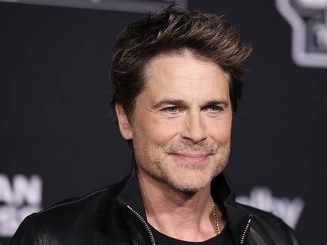 Rob Lowe Celebrates 33 Incredible Years Of Sobriety With Charming New
