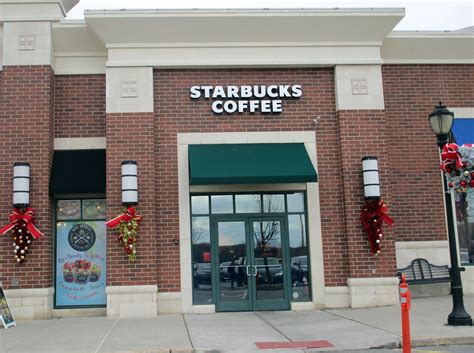 Starbucks Store Exterior