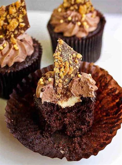 Chocolate Cheesecake Cupcakes With Chocolate Cream Cheese Frosting And