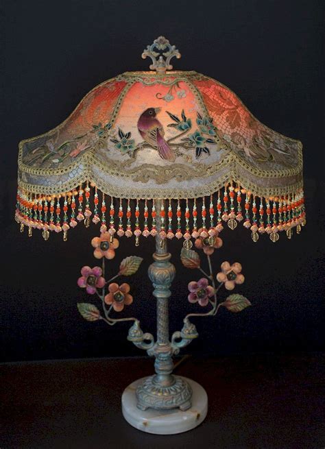 Elizabethan Bed Vintage Antiques Antique Furniture Ceiling Lights