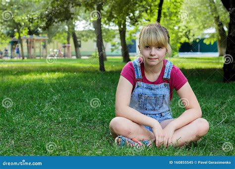 Girl Sitting On Green Grass Stock Image Image Of Beauty Happiness