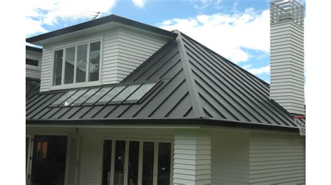 Gable Vs Hip Roof Which Is Better For Metal Roofing