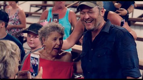 blake shelton hell right ft trace adkins [music video behind the scenes] youtube