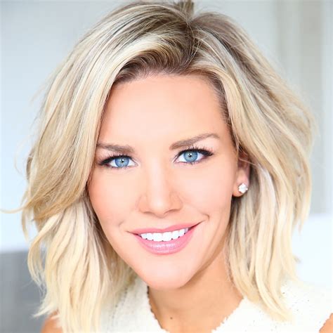 Charissa Thompson Fox Sports Presspass