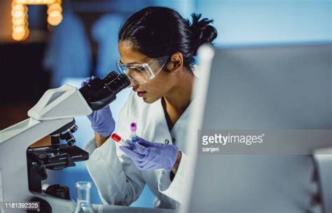 Pathology Lab Photos And Premium High Res Pictures Getty Images
