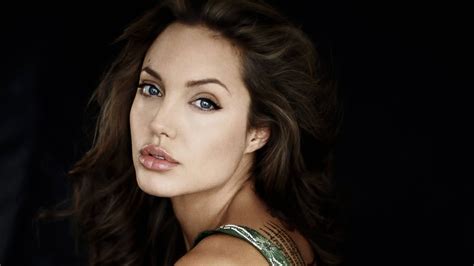 Angelina Jolie Hd Wallpapers Photos Pictures And Images