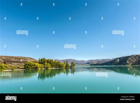 Lake Aviemore The Green Lake South Island New Zealand Stock Photo