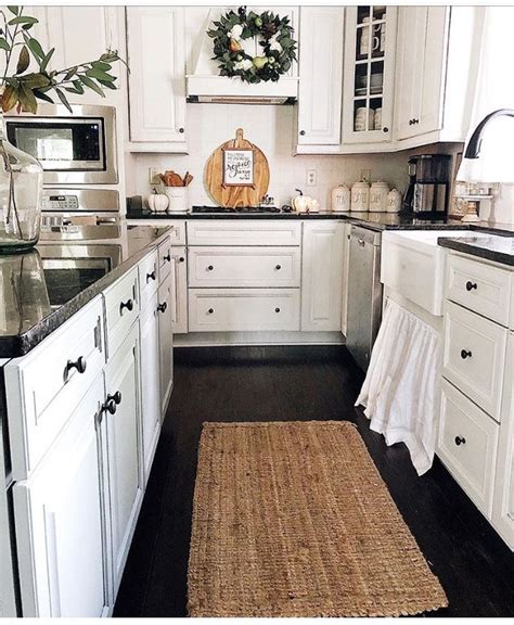The best paint color for your master bedroom is going to be whatever makes you the happiest. Pin by Carolyn Hood on Kitchen ideas | Kitchen, Rustic ...