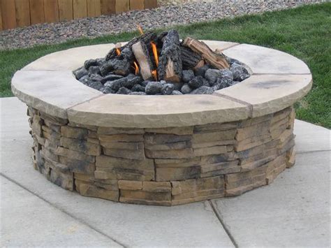 Whether you are searching for function, beauty, small or. 10 DIY Easy Fire Pit Design Ideas | DIY to Make