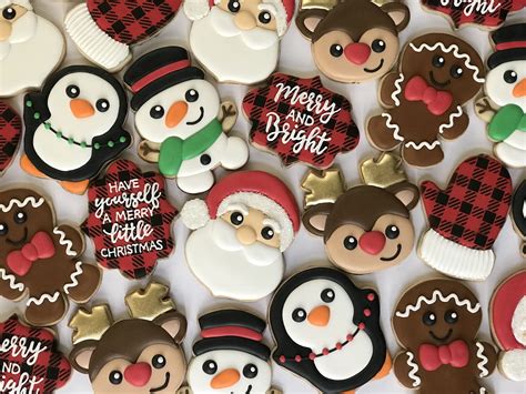 See more ideas about royal icing cookies, cookie decorating, cookies. Decorated Christmas sugar cookies royal icing buffalo plaid | Royal icing christmas cookies