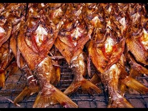 More images for resep pindang ikan sale » Resep Cara Membuat Gulai Ikan Sale Khas Riau - YouTube