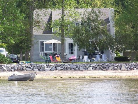 612531 Waterfron Camp With Private Beach Ny Vacation