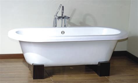 Also, unlike acrylic tubs, cast iron tubs resist staining as well, even from most chemicals. China Freestanding Cast Iron Bathtub - China Freestanding ...