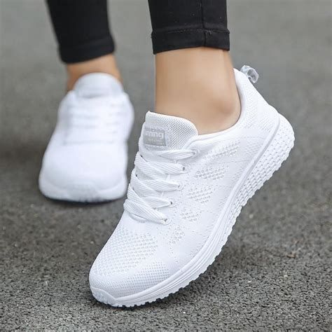 Fashion Breathable Flat Shoes Women White Sneakers For Women Lace Up