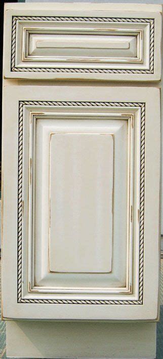 Maple Kitchen Cabinet Antique White Glaze With Distress Finsih Diy