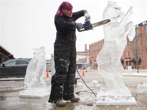 One Of Michigans Largest Ice Sculpture Events Has Cool Features