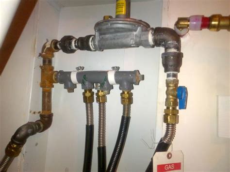 Gas systems, in particular, remain popular and are considered the best water heaters due to their reliability and the relatively low price of gas when compared to other fuel sources such as electricity. Rinnai Tankless Water Heater pipe size requirement -- so ...