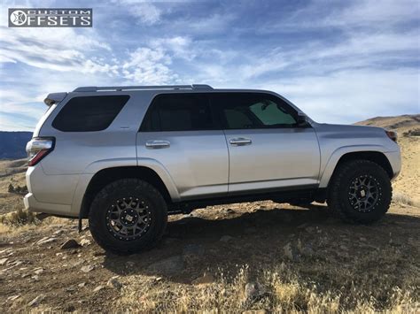 2015 Toyota 4runner Xd Xd127 Stock Custom Offsets