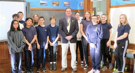 Students At St Joan Of Arc School In Chicopee Pose With Bennett Walsh