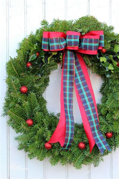 65 Diy Christmas Wreath Ideas How To Make Holiday Wreaths Crafts